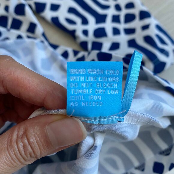 J. McLaughlin Geometric Catalina Cloth Sheath Dress Size S Artsy Career Work - Picture 5 of 8